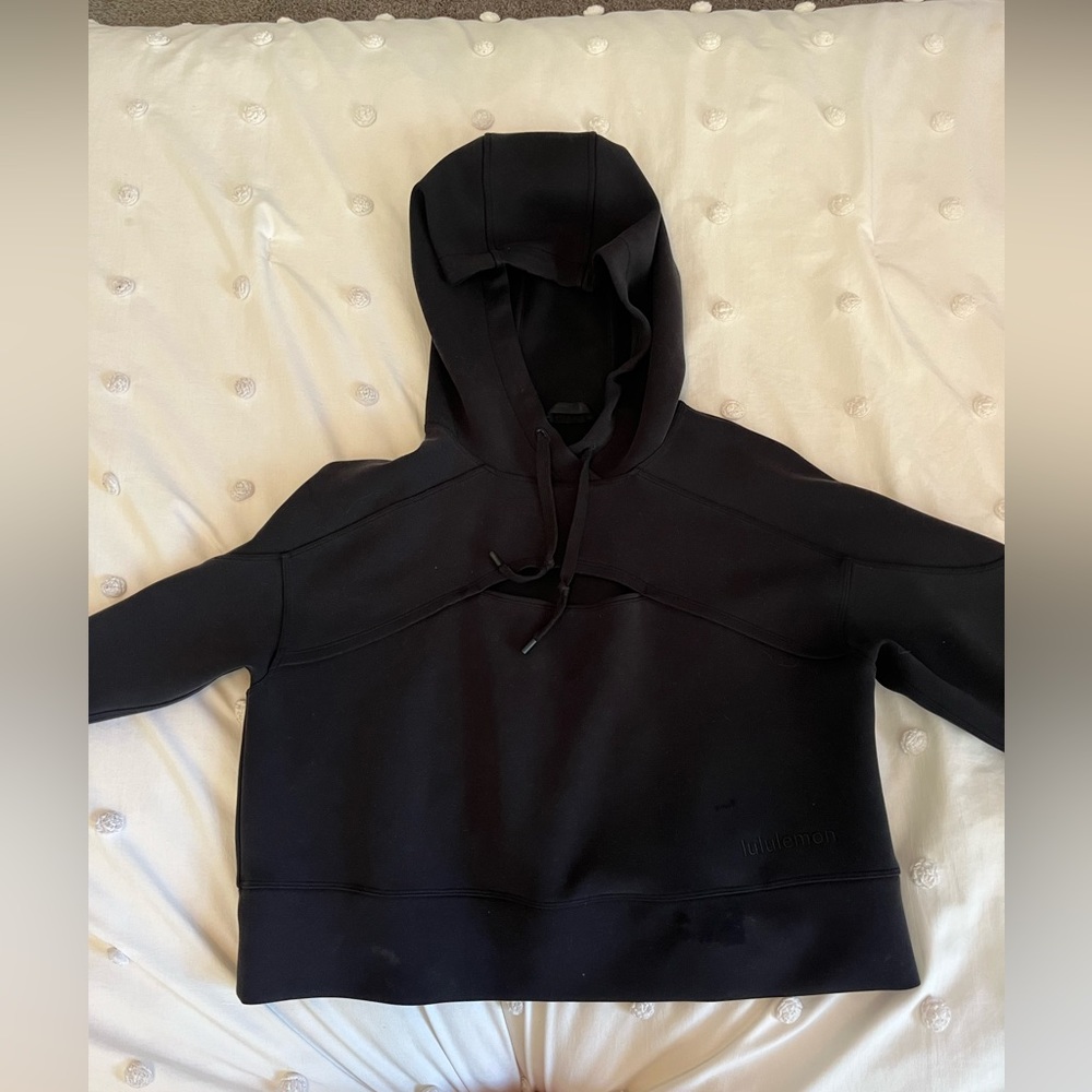 Lululemon Get Centered Crop Hoodie
